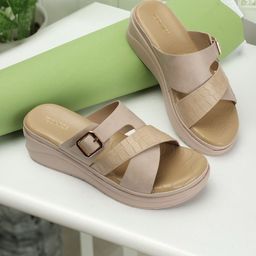 ICONICS Textured Open Toe Buckles Detail Flatform-38