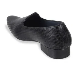 Mochi Men Pointed Toe Textured Leather Mojaris image 3