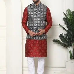 SOJANYA Men Paisley Printed Regular Kurta with Churidar-5