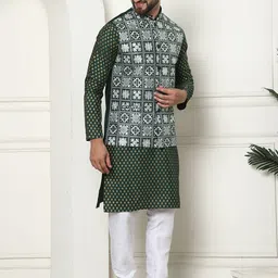 SOJANYA Ethnic Motifs Embroidered Regular Thread Work Kurta with Churidar & Nehru Jacket image 4