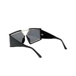 ZAADRAN Unisex Oversized Sunglasses with Polarised and UV Protected Lens image 5