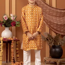Biglilpeople Boys Floral Printed Regular Kurta with Pyjamas-45