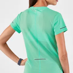 KIPRUN Run 500 Dry Women's Breathable Running T-shirt - green-image-46
