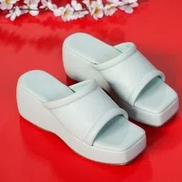Froh Feet Women Wedge Casual Sandals-image-95