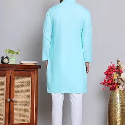 Jompers Men Solid Kurta with Pyjama image 3