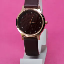 VIRAKTI Women Printed Leather Straps Analogue Watch WATHYFWKTAGZGNHD-3