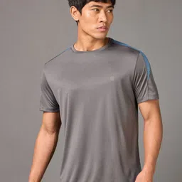 CULT Men Moisture Wicking Solid Round Neck T-shirt-image-17