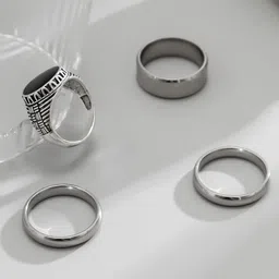 StyleCast x Revolte Men Pack of 4 Silver-Plated Stone Studded Finger Rings-29