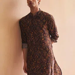 SAUNDH Floral Printed Mandarin Collar Raw Silk Straight Kurta-image-8