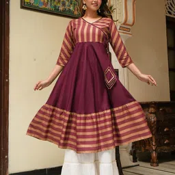 IKRASS Striped Angrakha V-Neck Anarkali Kurta-picture-3