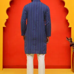 Anouk Rustic Men Regular Kurta with Pyjamas image 4