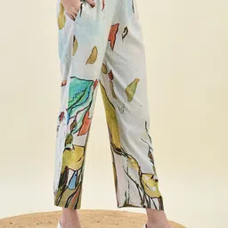 Shree Abstract Printed V-Neck Three Quarter Sleeve Top With Trouser image 2