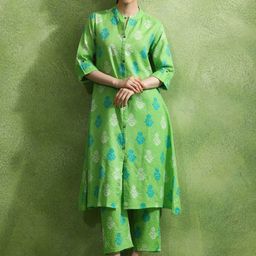 Jaipur Kurti Floral Printed Mandarin Collar Pure Cotton A-Line Kurta With Trouser-picture-35