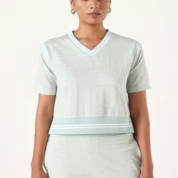 Muvazo Textured V-Neck Top With Trousers Co-Ords-picture-33