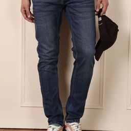 WROGN Men Comfort Slim Fit Light Fade Jeans-picture-26