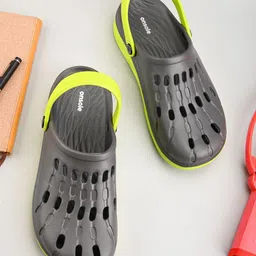 ONSOLE Men Clogs-image-72