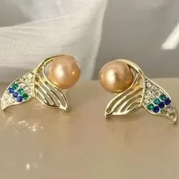 Nitant Contemporary Studs Earrings-image-21