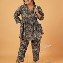 ANGOORI FASHION Printed Tunic With Trousers Co-Ords image 5