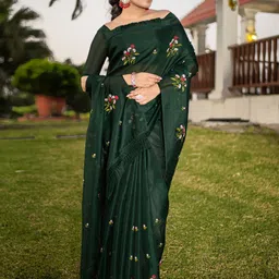 KALINI Floral Embroidered Pure Cotton Saree-picture-24