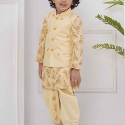 Sethukrishna Boys Abstract Printed Mandarin Collar Kurta With Dhoti Pants & Nehru Jacket image 4