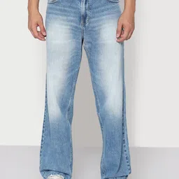 SHOWOFF Men Comfort Relaxed Fit Low-Rise Heavy Fade Cotton Jeans-picture-6