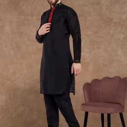 SKAVIJ Men Ethnic Motifs Regular Thread Work Kurta with Churidar & With Dupatta image 3