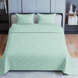Synergized Cotton Green Geometric 300 TC King Bedsheet with 2 Pillow Covers-image-97