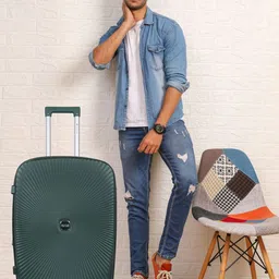 Polo Class Set Of 2 Green Textured Hard-Sided Trolley Suitcases-9
