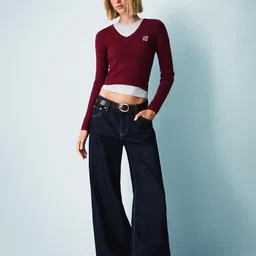 Bershka Women Solid Self Design V Neck Long Sleeves Crop Sweater-picture-5