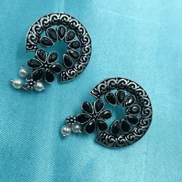 MERA HAAT Contemporary Drop Earrings-picture-25