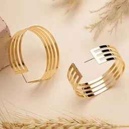 Bohey by KARATCART Contemporary Half Hoop Earrings-70
