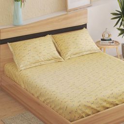 Home Centre Slate Kids Space Yellow Printed Cotton 150TC Queen Bedsheet Set 2.54 x 2.28 m-image-55