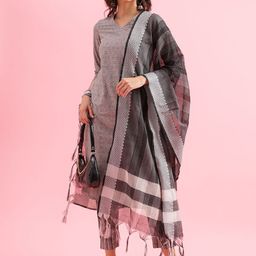 KALINI Women Floral Printed Regular Kurta with Trousers & With Dupatta-18