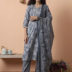 Yufta Women Floral Printed Regular Pure Cotton Kurta with Trousers & With Dupatta-image-61