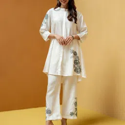 THE HOUSE OF HEMP Embroidered Mandarin Collar Tunic With Trouser-image-72