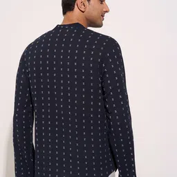 indus route by Pantaloons Men Geometric Sequinned Dobby Pathani Kurta image 2