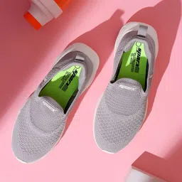 Sparx Women Mesh Training or Gym Shoes-image-20