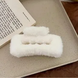 DN Creation Set Of 4 Assorted Claw Clips image 2