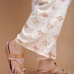 Shoetopia Ethnic Block Mules image 1