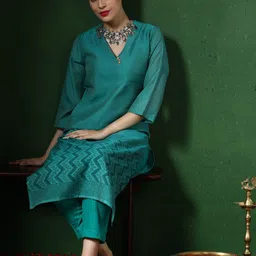 Jaipur Kurti Women Embroidered Thread Work Chanderi Silk Kurta-image-61