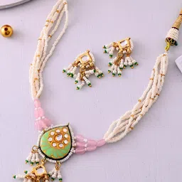 DASTOOR Gold Plated Kundan Stones Studded Jewellery Set-15