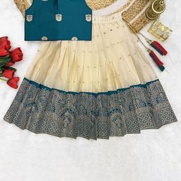 FELIZ THE DESIGNER STUDIO Girls Ready to Wear Lehenga &-picture-18