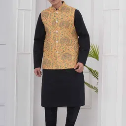 Sethukrishna Men Kurta with Pyjamas With Nehru Jacket-picture-11