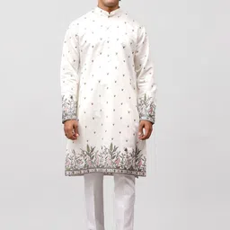 BLUESAANCHI Men Ethnic Motifs Embroidered Regular Thread Work Kurta with Trousers-11