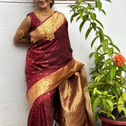 Vastravatika Zari Kanjeevaram Saree With Unstiched Blouse Piece-picture-22