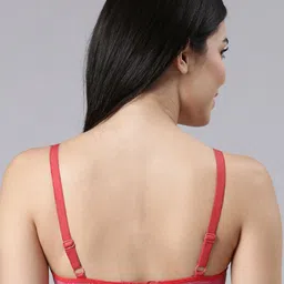 Enamor Abstract Medium Coverage Lightly Padded Non-Wired Bra image 4