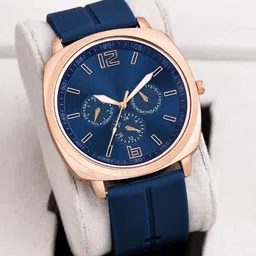 Shocknshop Men Brass Dial & Silicon Straps Analogue Watch MT58-image-92