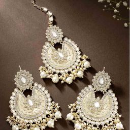 Peora Cream-Coloured Gold-Plated Jadau Kundan Studded & Beaded Jewellery Set-image-3