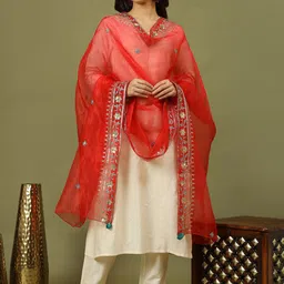 Sangria Floral Embroidered Sequinned Organza Dupatta-30