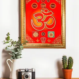 Hawai Gold-Toned & Red OM Gold Foil Plated Wooden Wall Photo Frames-image-7